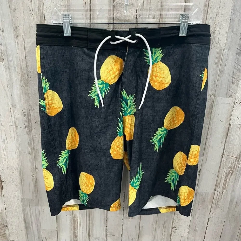 vtg Old Navy California Swim Trunks Men’s Board Shorts Pineapple Print Size 32